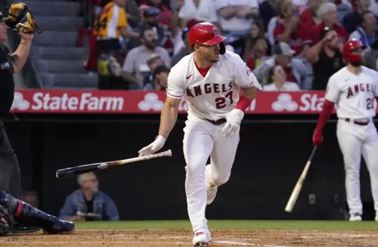 what size bat does mike trout use